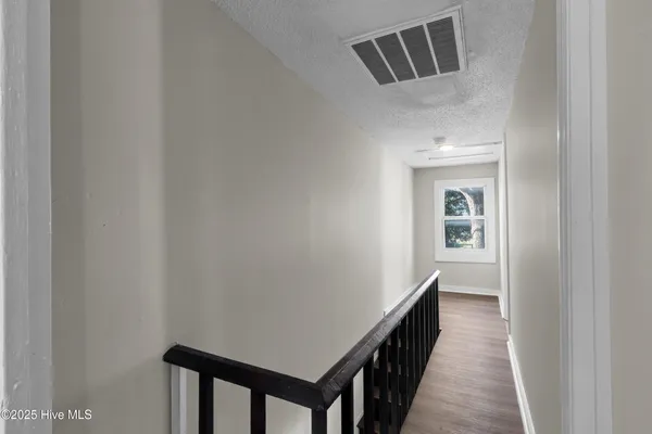 $1,395 | 605 1st Avenue, New Bern, NC 28560