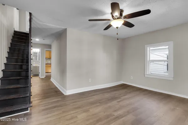 $1,395 | 605 1st Avenue, New Bern, NC 28560