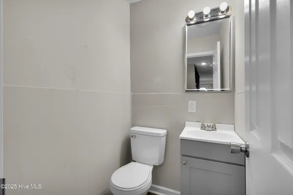 $1,395 | 605 1st Avenue, New Bern, NC 28560