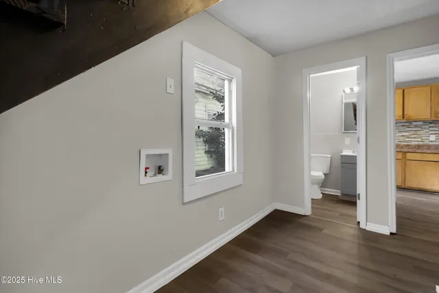 $1,430 | 605 1st Avenue, New Bern, NC 28560