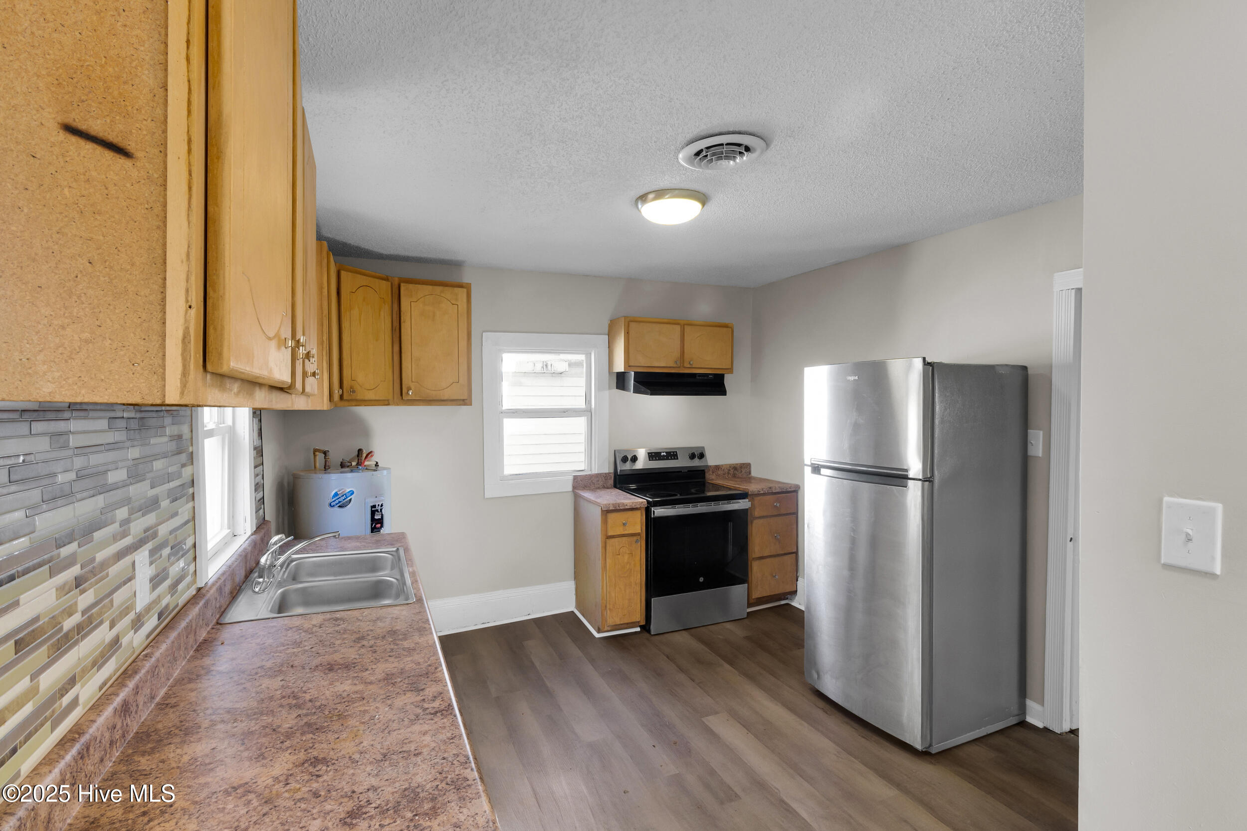 605 1st Avenue New Bern, NC 28560 - Photo 9 of 25 9_8