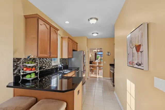 $389,000 | 706 Owl Creek Lane, Gurnee, IL 60031