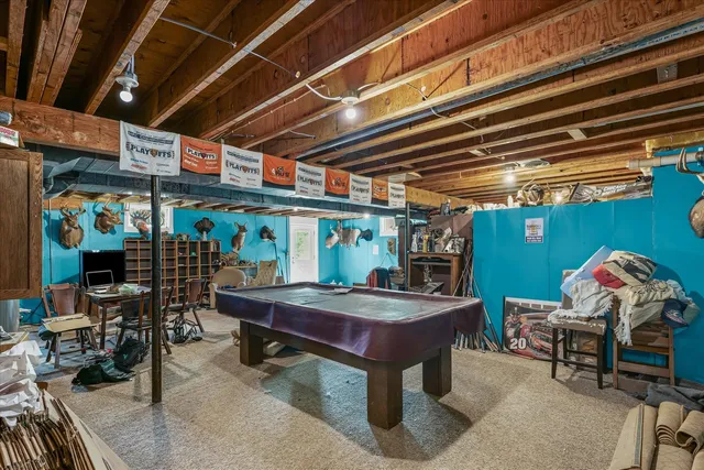 a view of street with a bench