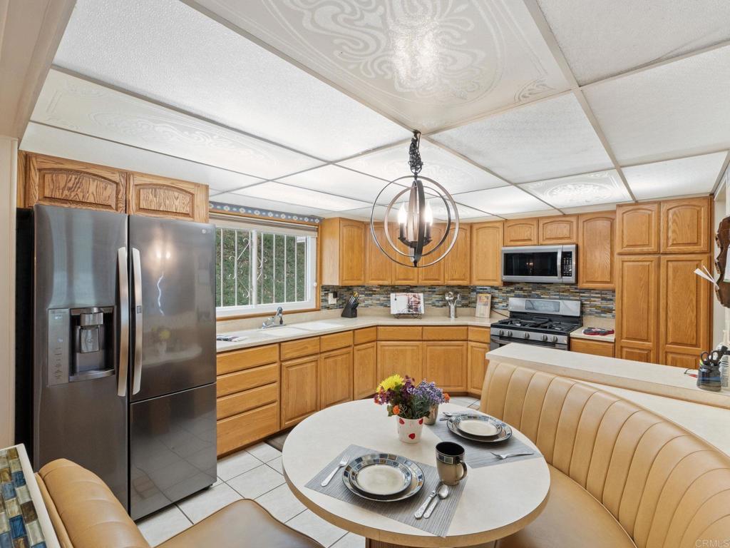 14765 Woods Valley Road Valley Center, CA 92082 - Photo 14 of 52 Kitchen