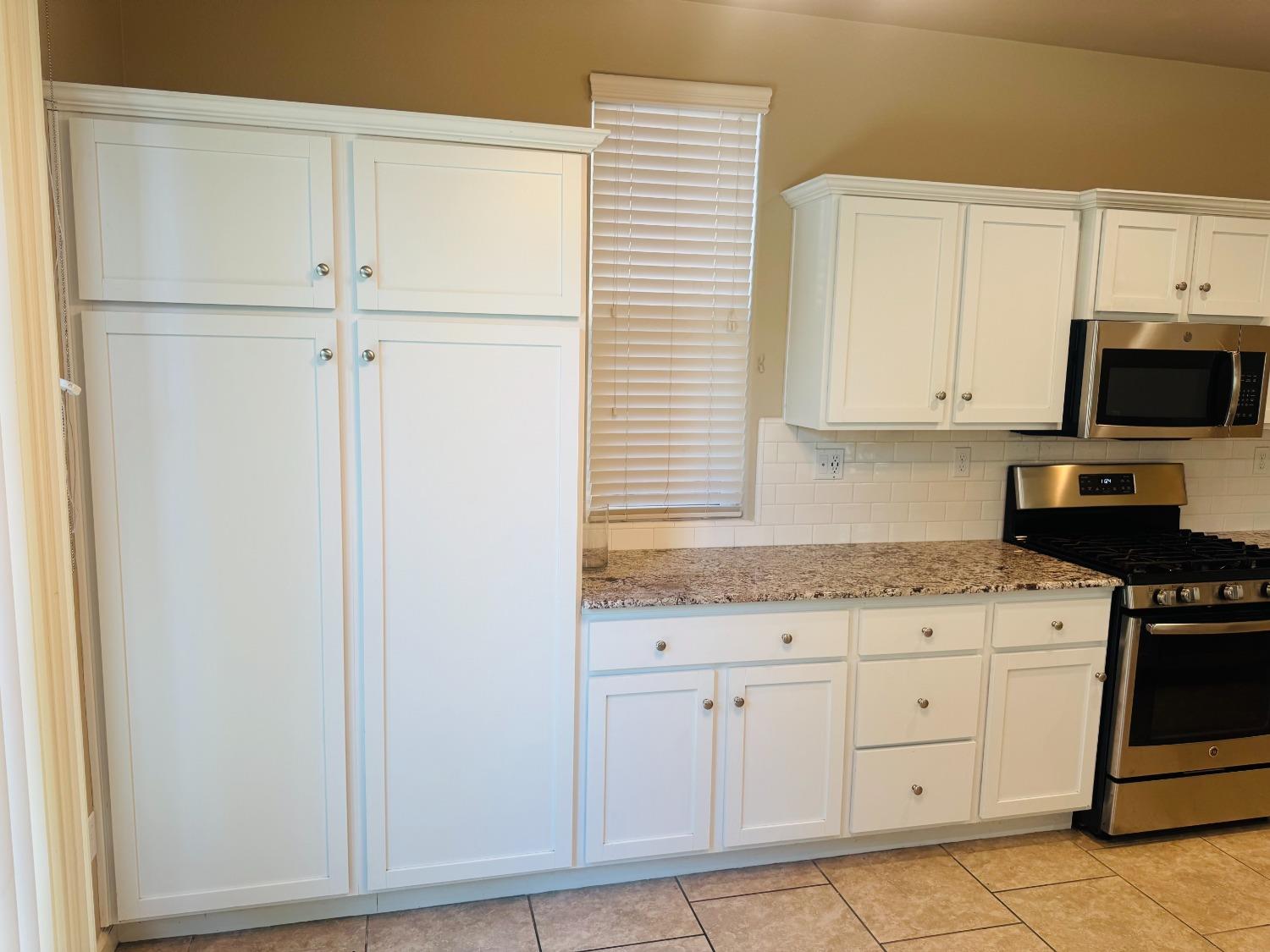 3673 Artistry Way Clovis, CA 93619 - Photo 6 of 20