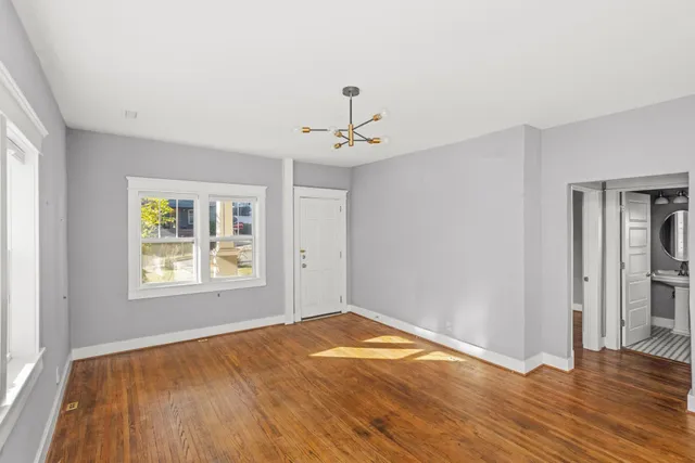 $2,060 | 611 South 14th Street, Unit B, Nashville, TN 37206