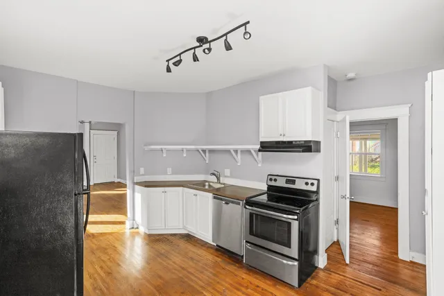 $2,060 | 611 South 14th Street, Unit B, Nashville, TN 37206