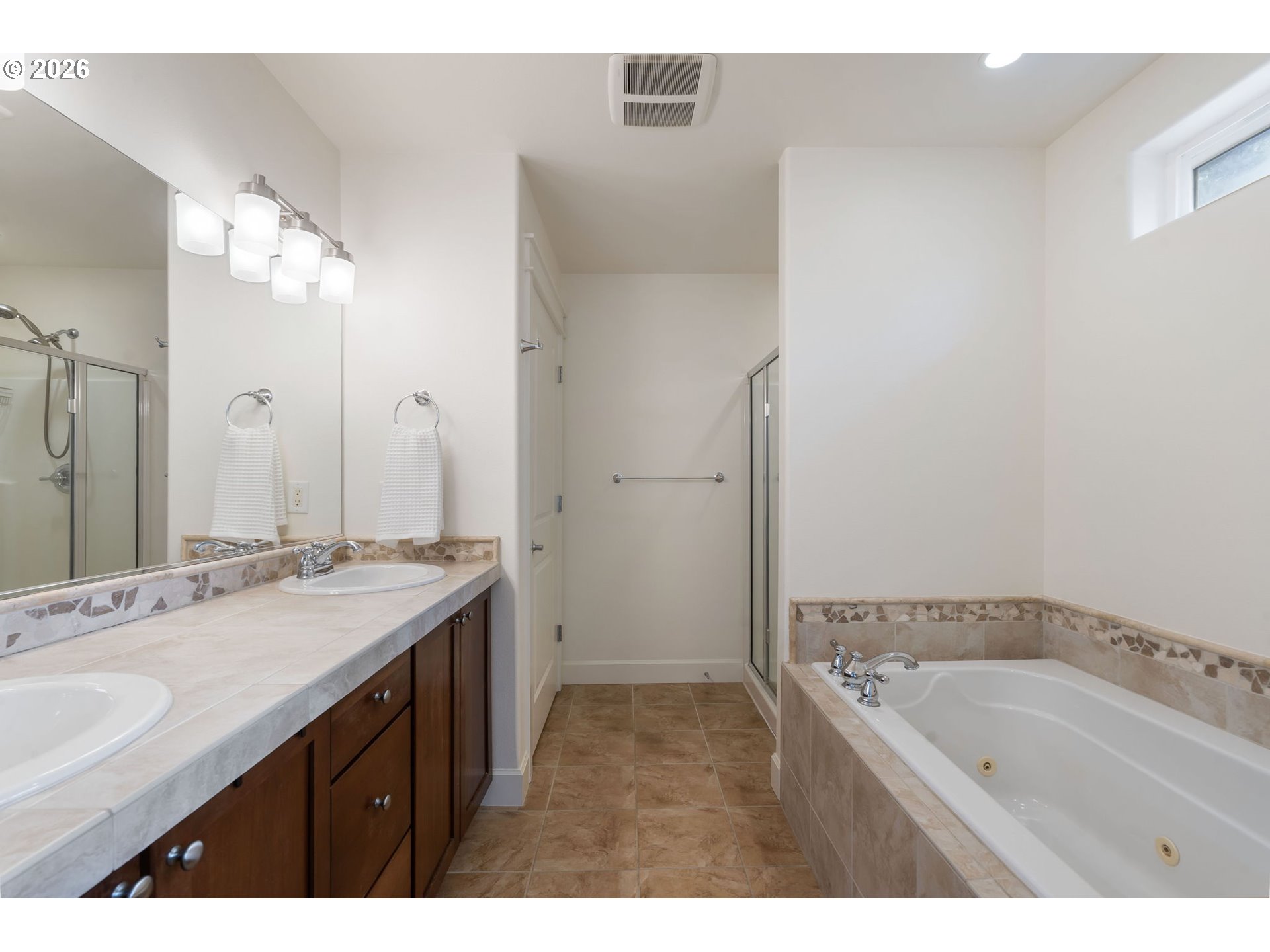 19329 Southeast 14th Way Camas, WA 98607 - Photo 25 of 40