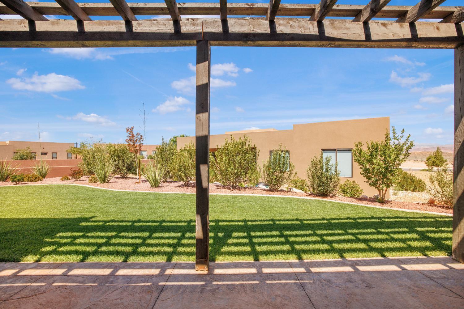 5080 Honani Path Hurricane, UT 84737 - Photo 34 of 44 043-035-UH2A9000-1500x1000