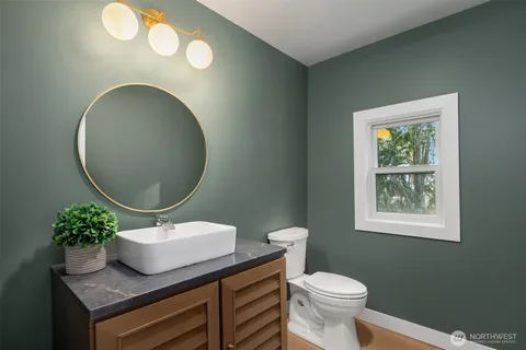 $1,399,950 | 701 10th Street, Mukilteo, WA 98275