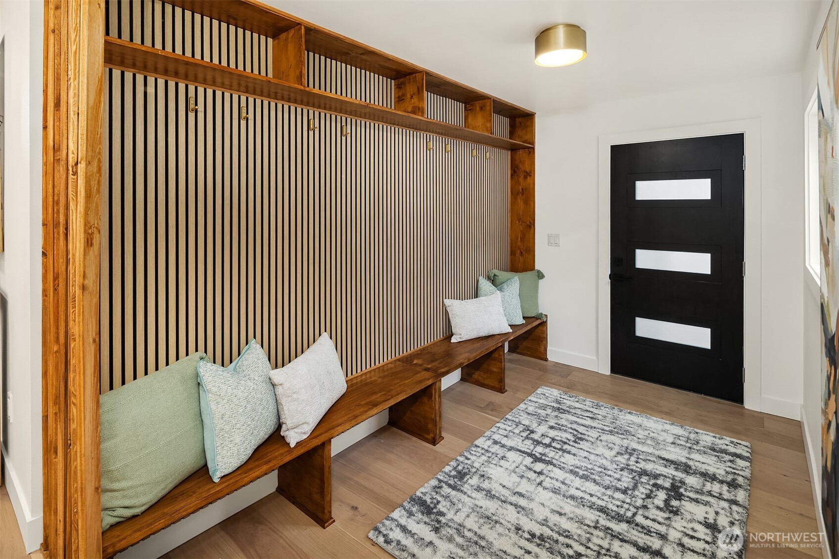 701 10th Street Mukilteo, WA 98275 - Photo 6 of 40