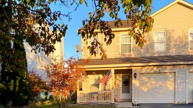 $279,900 | 16613 West Adobe Drive, Lockport, IL 60441