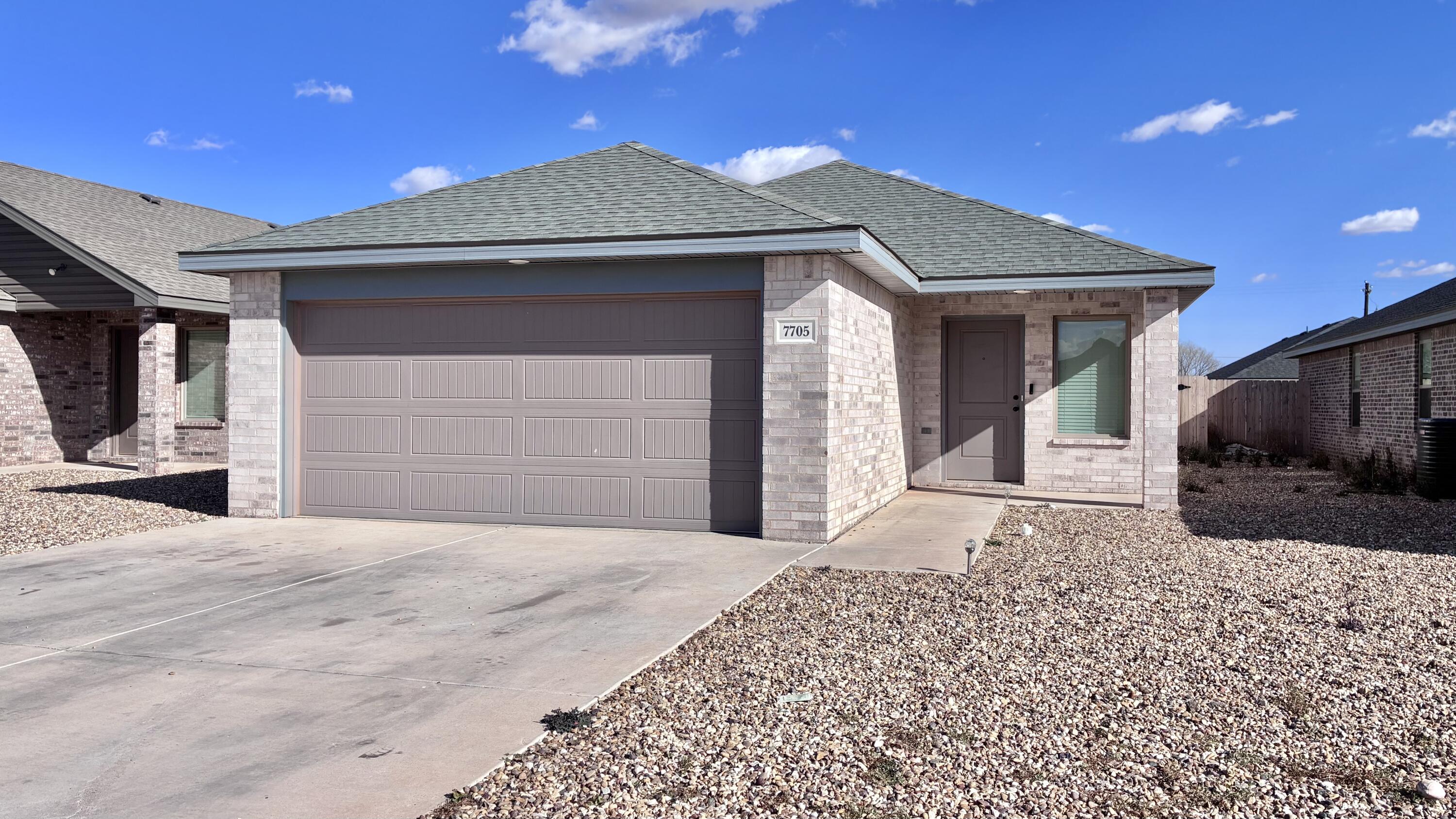 7705 Date Avenue Lubbock, TX 79404 - Photo 1 of 22 IMG_4929