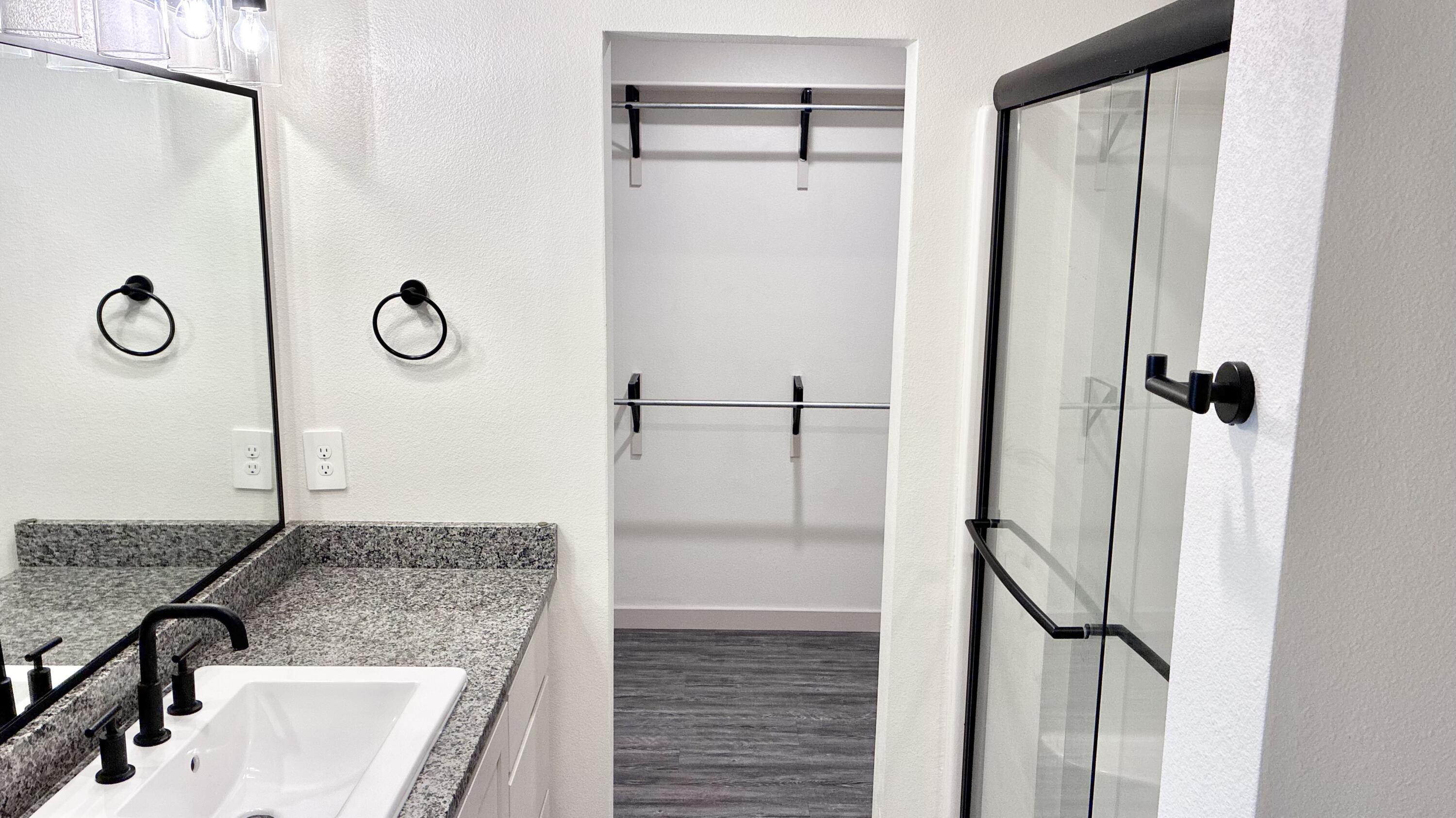 7705 Date Avenue Lubbock, TX 79404 - Photo 14 of 22 IMG_5549