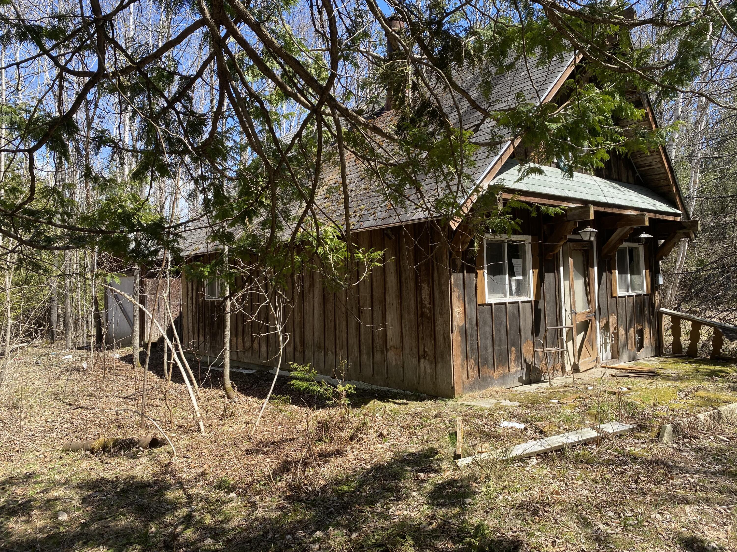 329 Dexter Road St. Albans, ME 04971 - Photo 3 of 10 IMG_3118