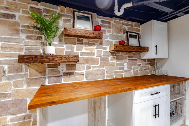 $239,900 | 5709 North 93rd Street, Milwaukee, WI 53225