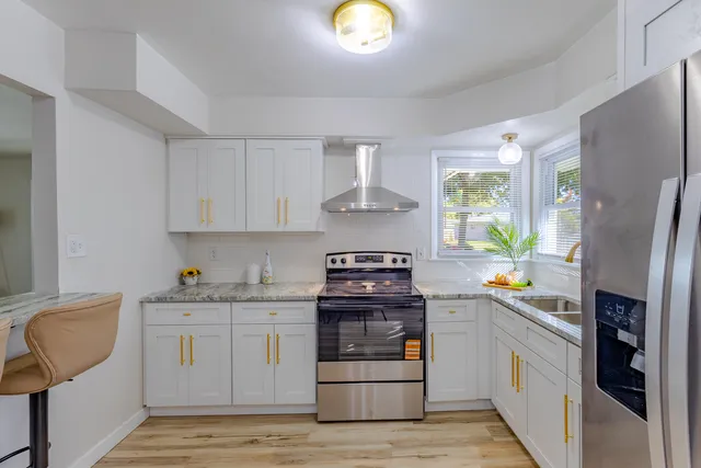 $239,900 | 5709 North 93rd Street, Milwaukee, WI 53225