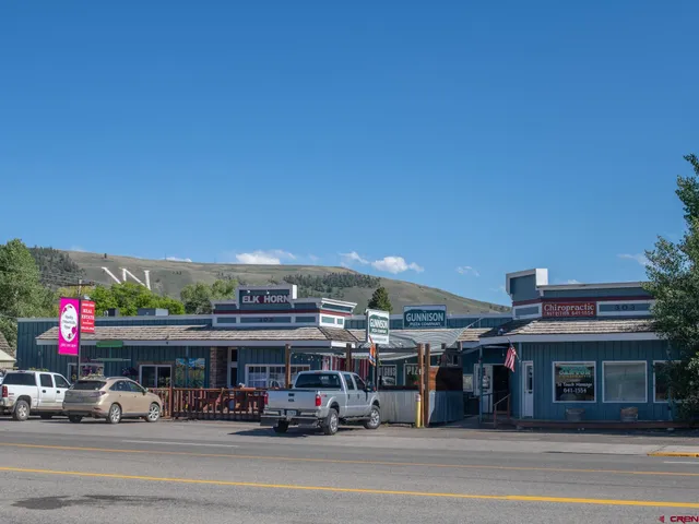 a view of multiple house