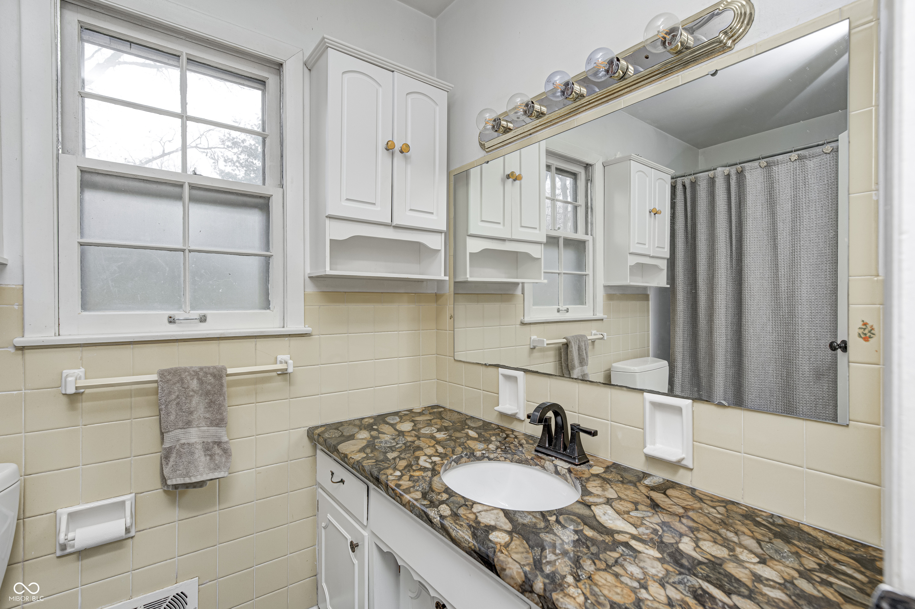 702 Griffin Road Indianapolis, IN 46227 - Photo 24 of 42