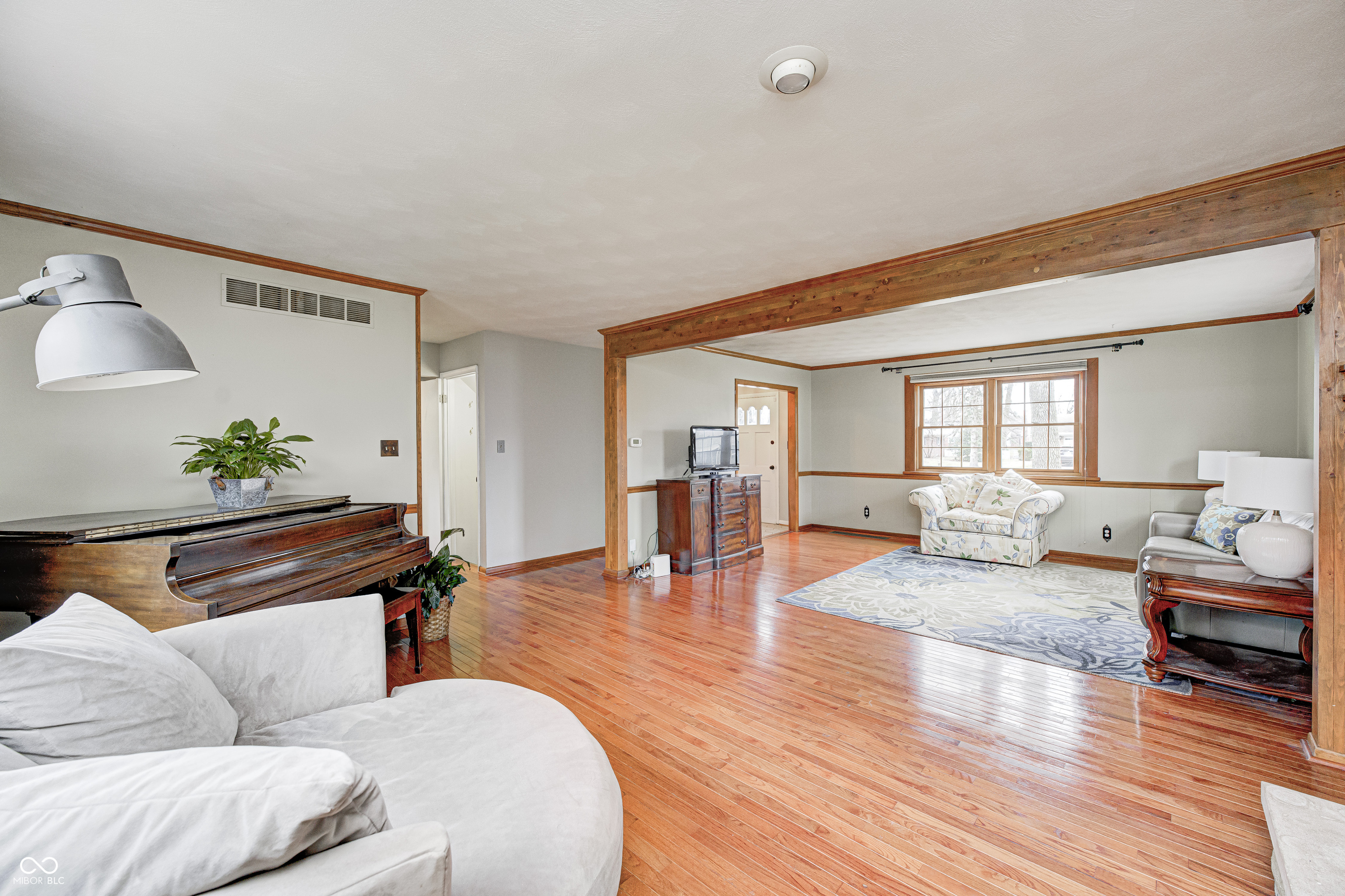 702 Griffin Road Indianapolis, IN 46227 - Photo 7 of 42