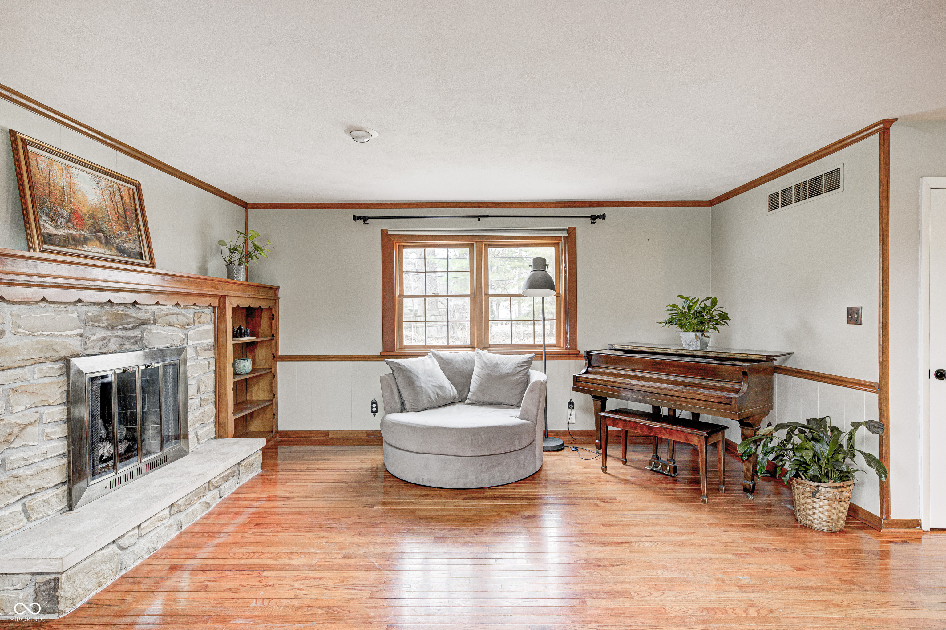 702 Griffin Road Indianapolis, IN 46227 - Photo 8 of 42