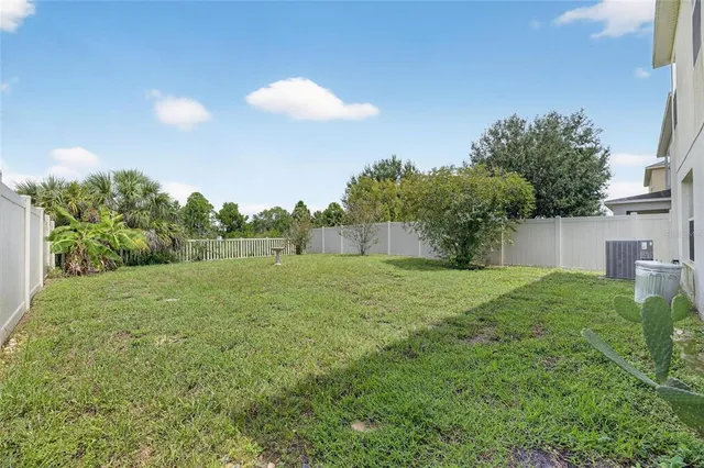 $300,000 | 7552 Maroon Peak Drive, Ruskin, FL 33573