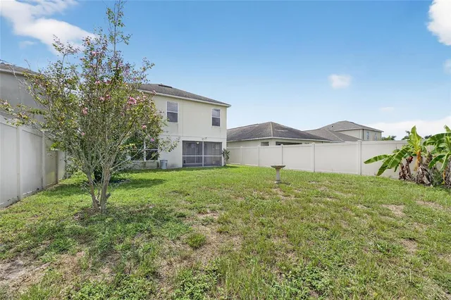 $300,000 | 7552 Maroon Peak Drive, Ruskin, FL 33573