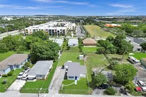 $2,400 | 2055 Northwest 8th Street, Pompano Beach, FL 33069