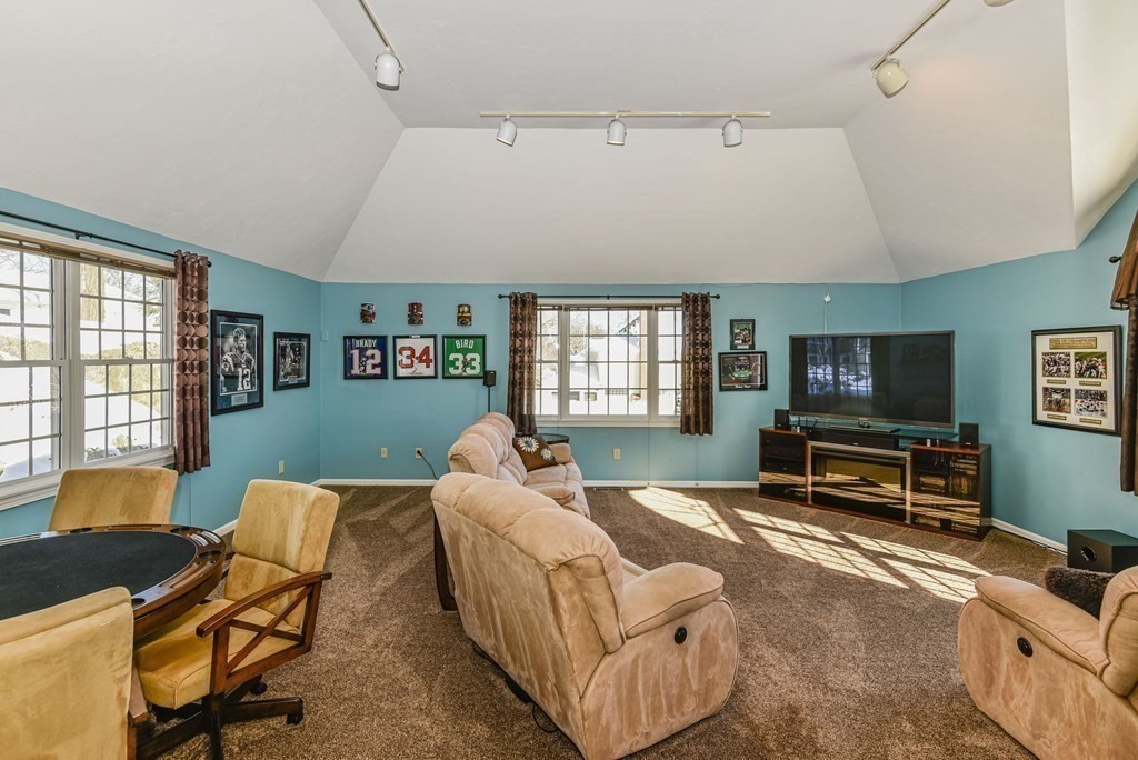 25 Azalea Circle Dedham, MA 02026 - Photo 19 of 41