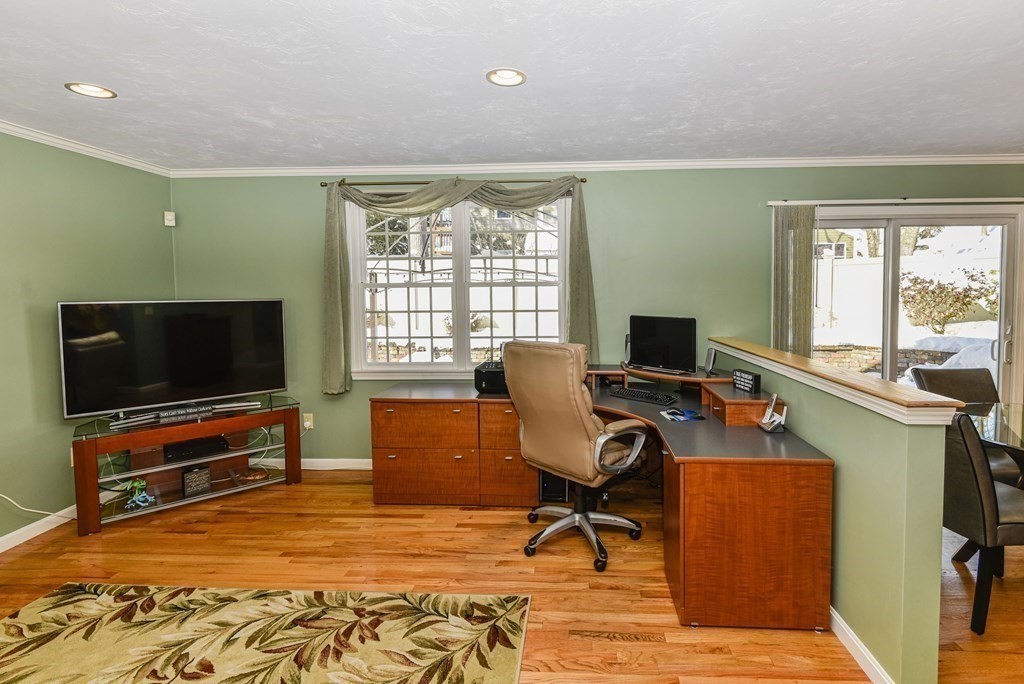 25 Azalea Circle Dedham, MA 02026 - Photo 8 of 41