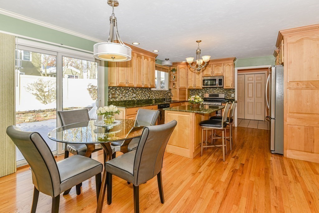 25 Azalea Circle Dedham, MA 02026 - Photo 10 of 41