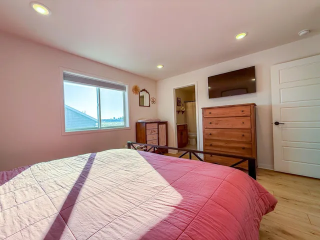 $405,000 | 888 7th Avenue, Wanamingo, MN 55983