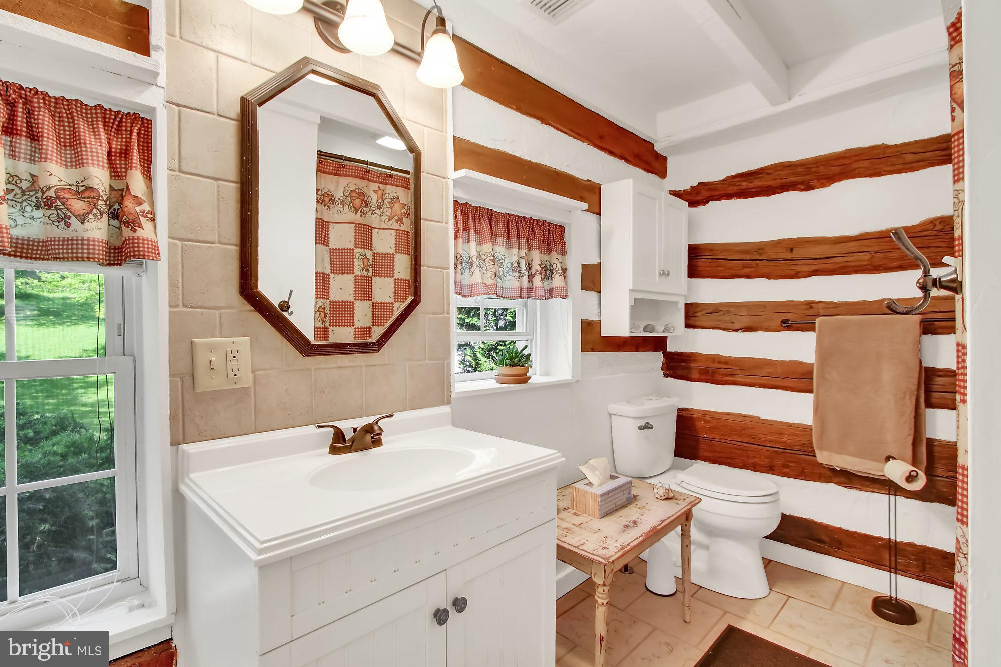 3531 Colonial Road Dover, PA 17315 - Photo 11 of 29 Gallery Image 11