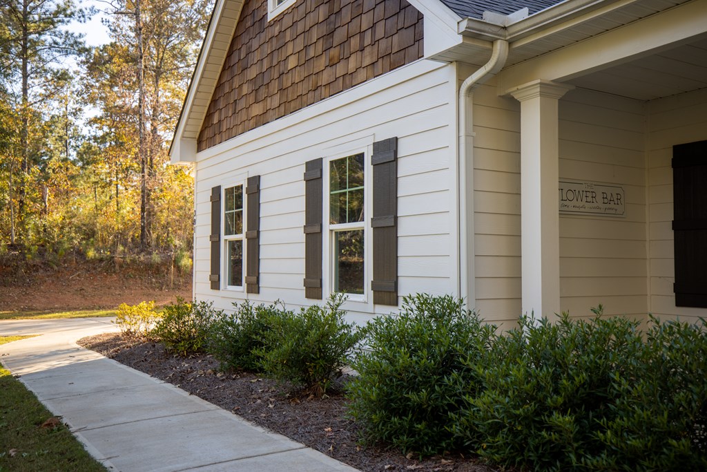 381 Marsh Road West Point, GA 31833 - Photo 5 of 71 Gallery Image 5