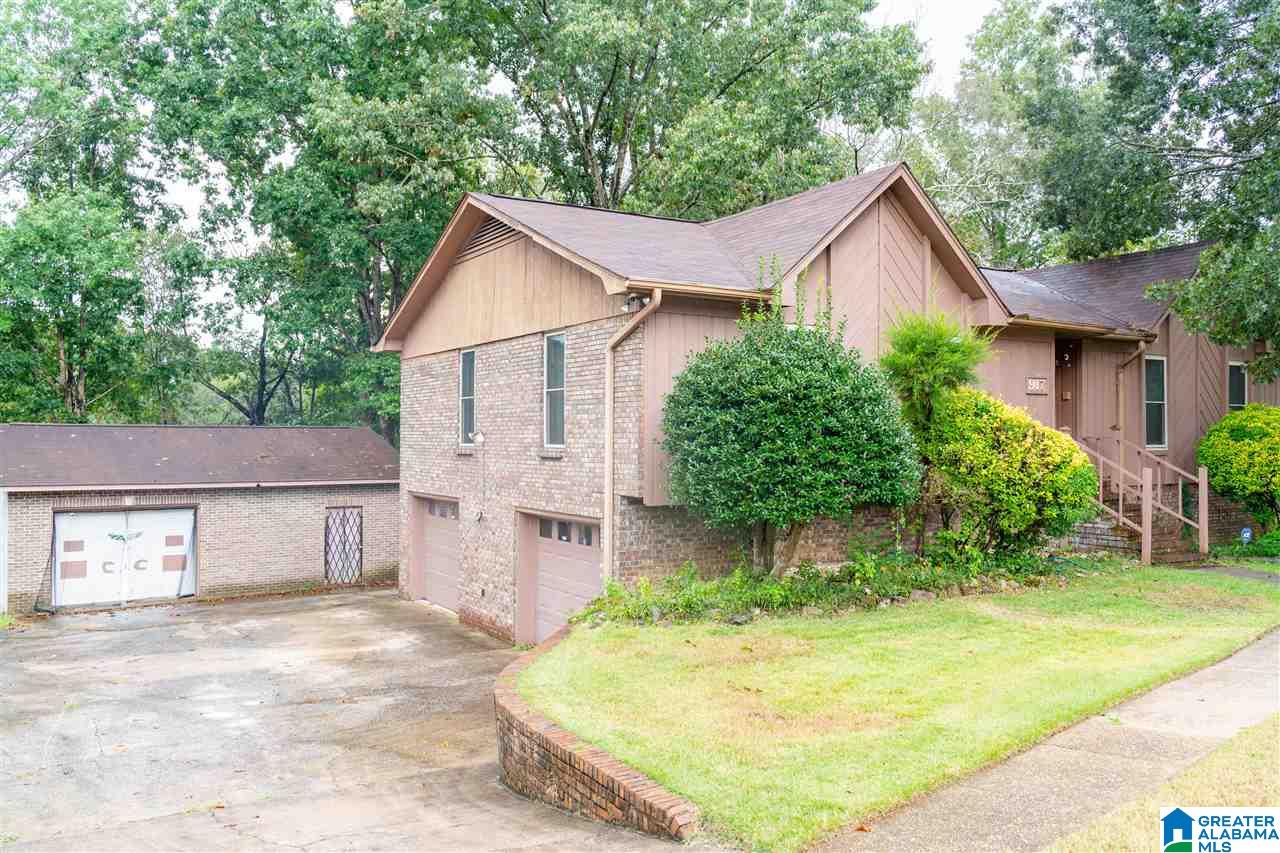 917 Keystone Circle Birmingham, AL 35214 - Photo 1 of 25