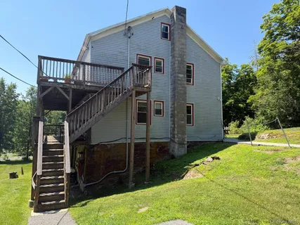 $439,999 | 234 Lake Shore Drive, Pleasant Valley, NY 12569