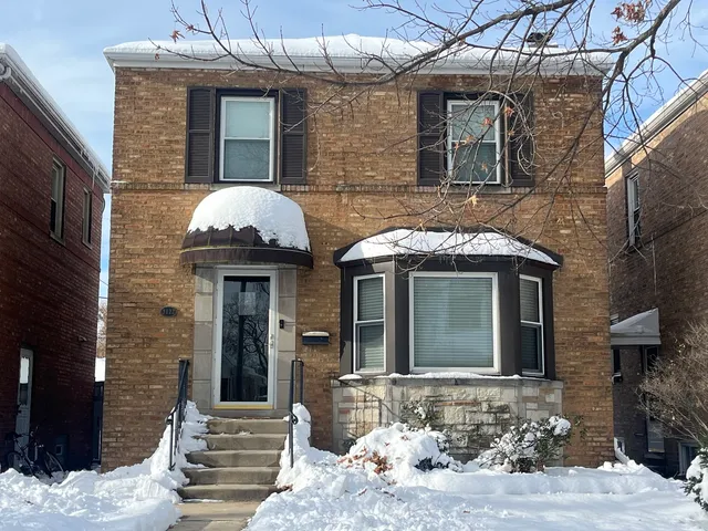 $349,900 | 3122 Sunnyside Avenue, Brookfield, IL 60513