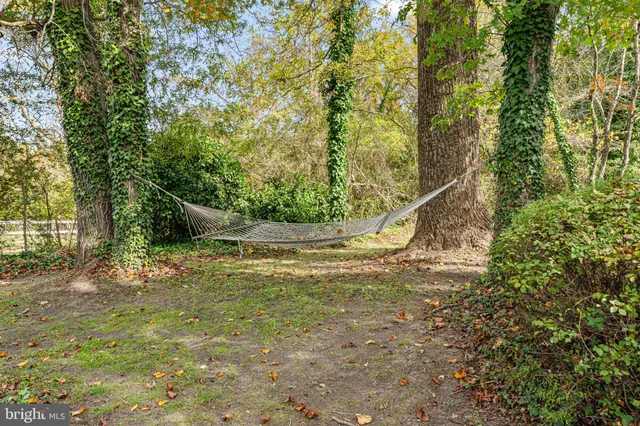 $329,000 | 171 Beach Road, White Stone, VA 22578