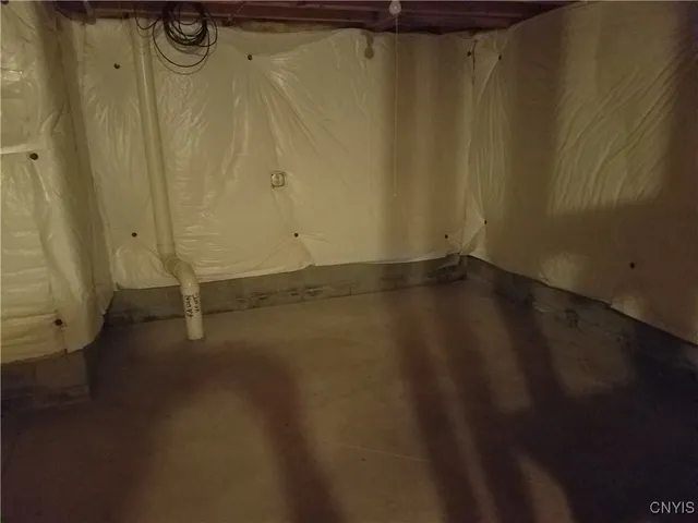 $2,450 | 331 Summerhaven Drive North, Manlius, NY 13057