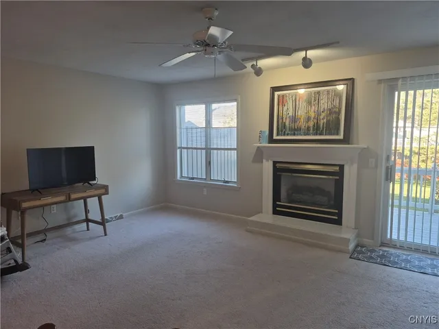 $2,450 | 331 Summerhaven Drive North, Manlius, NY 13057