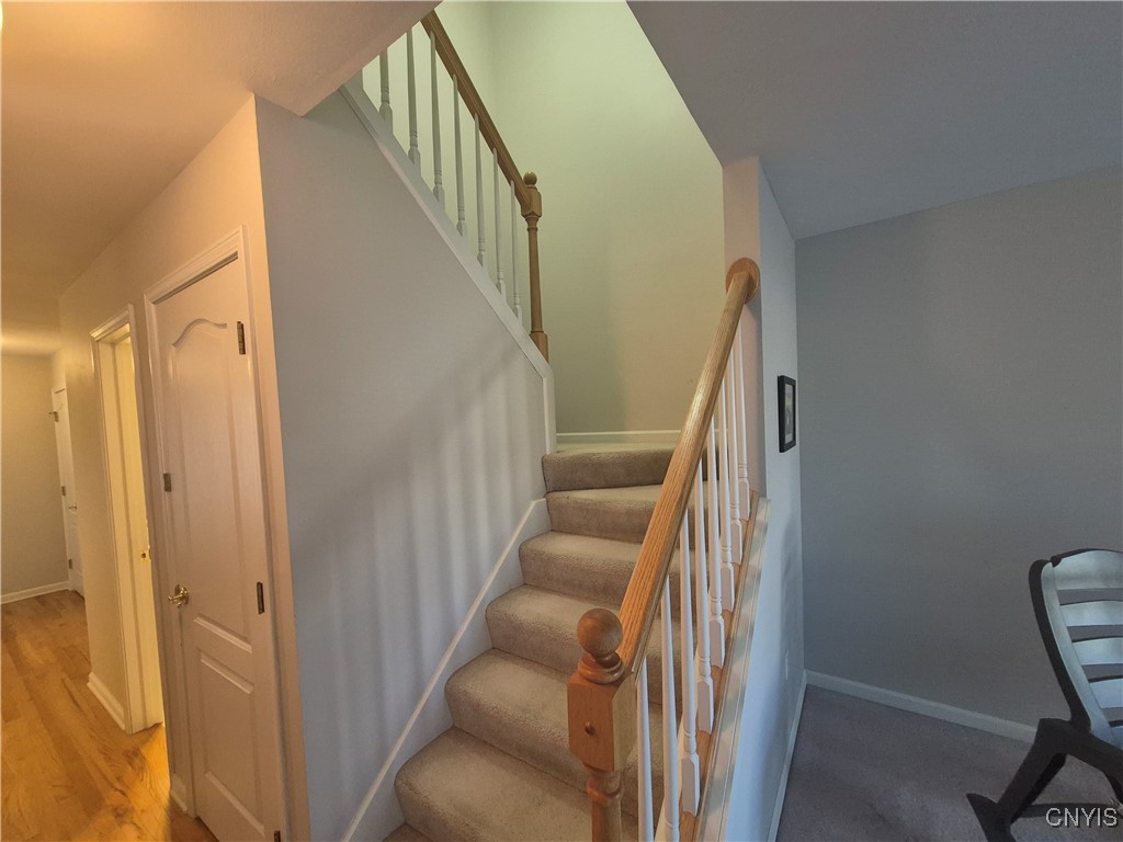 331 Summerhaven Drive North Manlius, NY 13057 - Photo 8 of 16