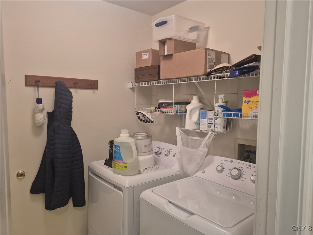 331 Summerhaven Drive North Manlius, NY 13057 - Photo 10 of 16