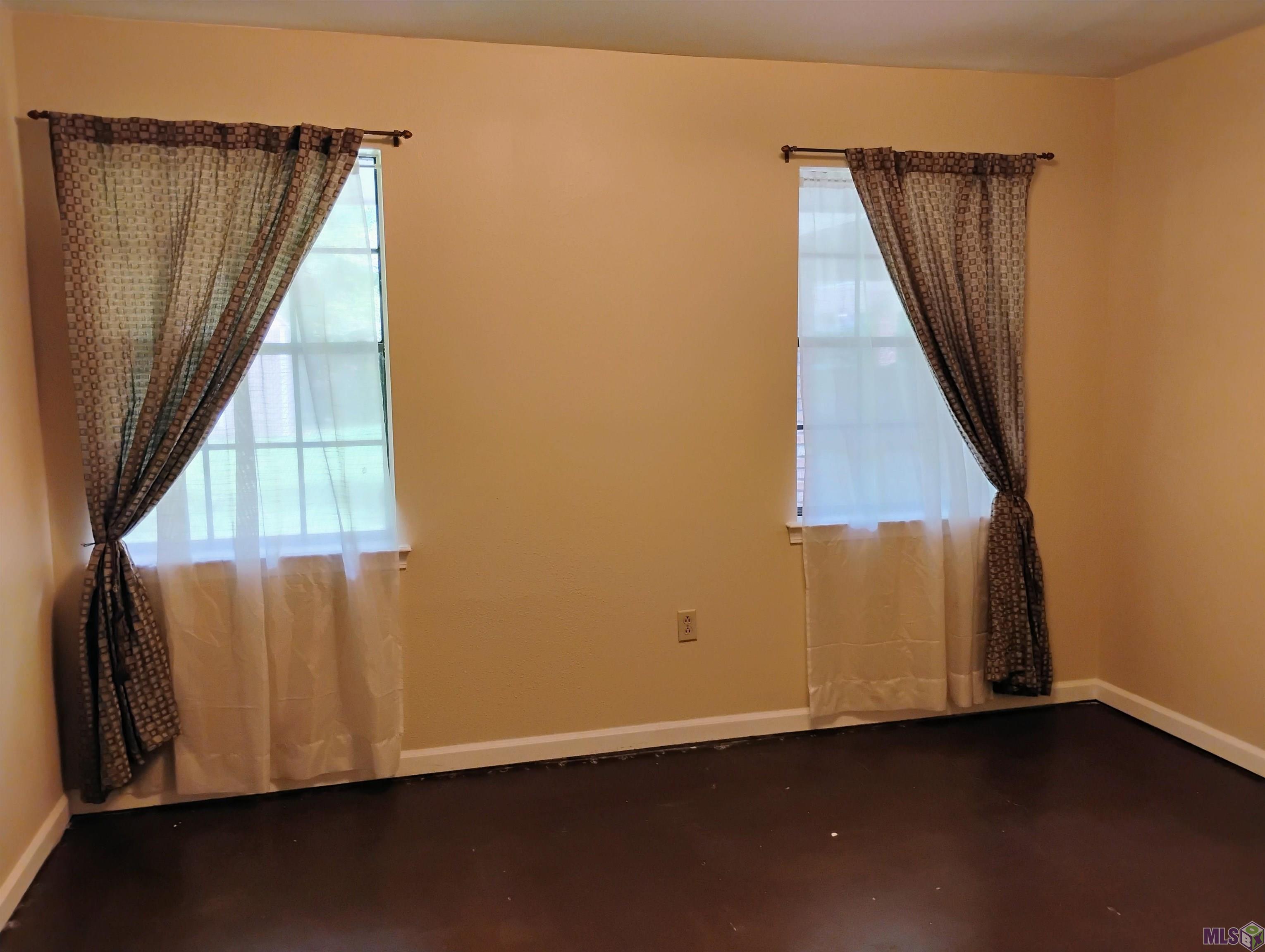 1534 Leycester Drive Baton Rouge, LA 70808 - Photo 7 of 13