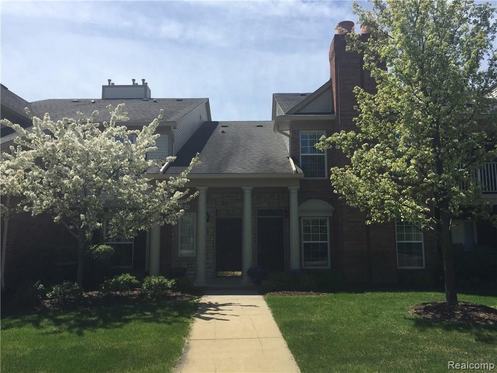 3697 Oakmonte Boulevard Rochester, MI 48306 - Photo 1 of 28