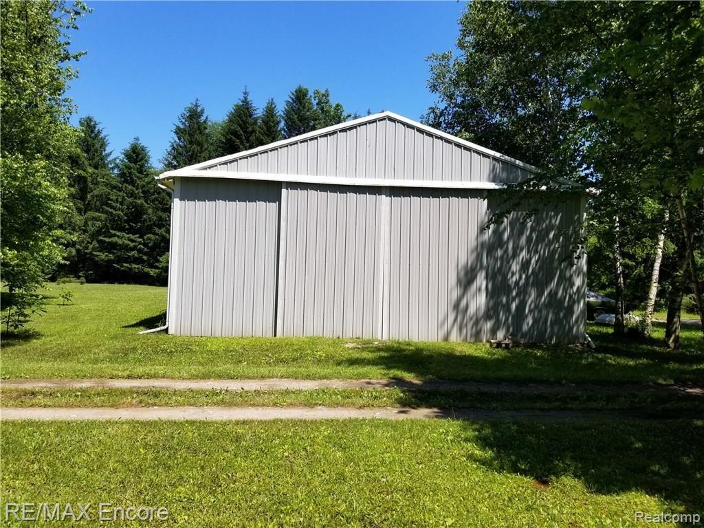 4155 Burtch Road Fort Gratiot, MI 48059 - Photo 6 of 29