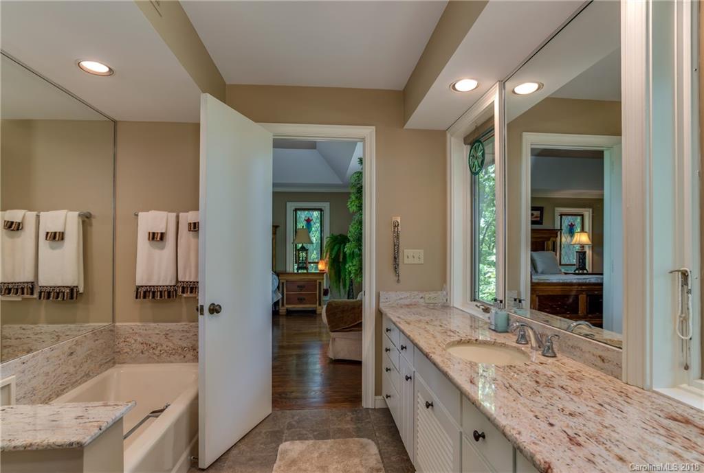 475 Bronze Ridge Drive Tryon, NC 28782 - Photo 9 of 26 Gallery Image 9