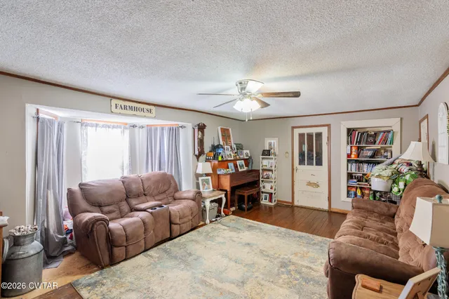 $325,000 | 9861 Highway 412, Lexington, TN 38351