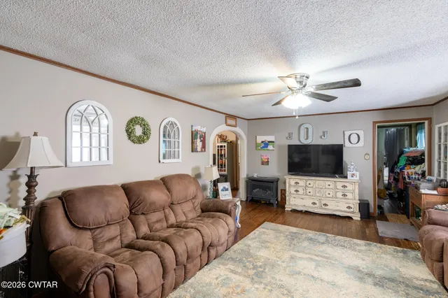 $325,000 | 9861 Highway 412, Lexington, TN 38351