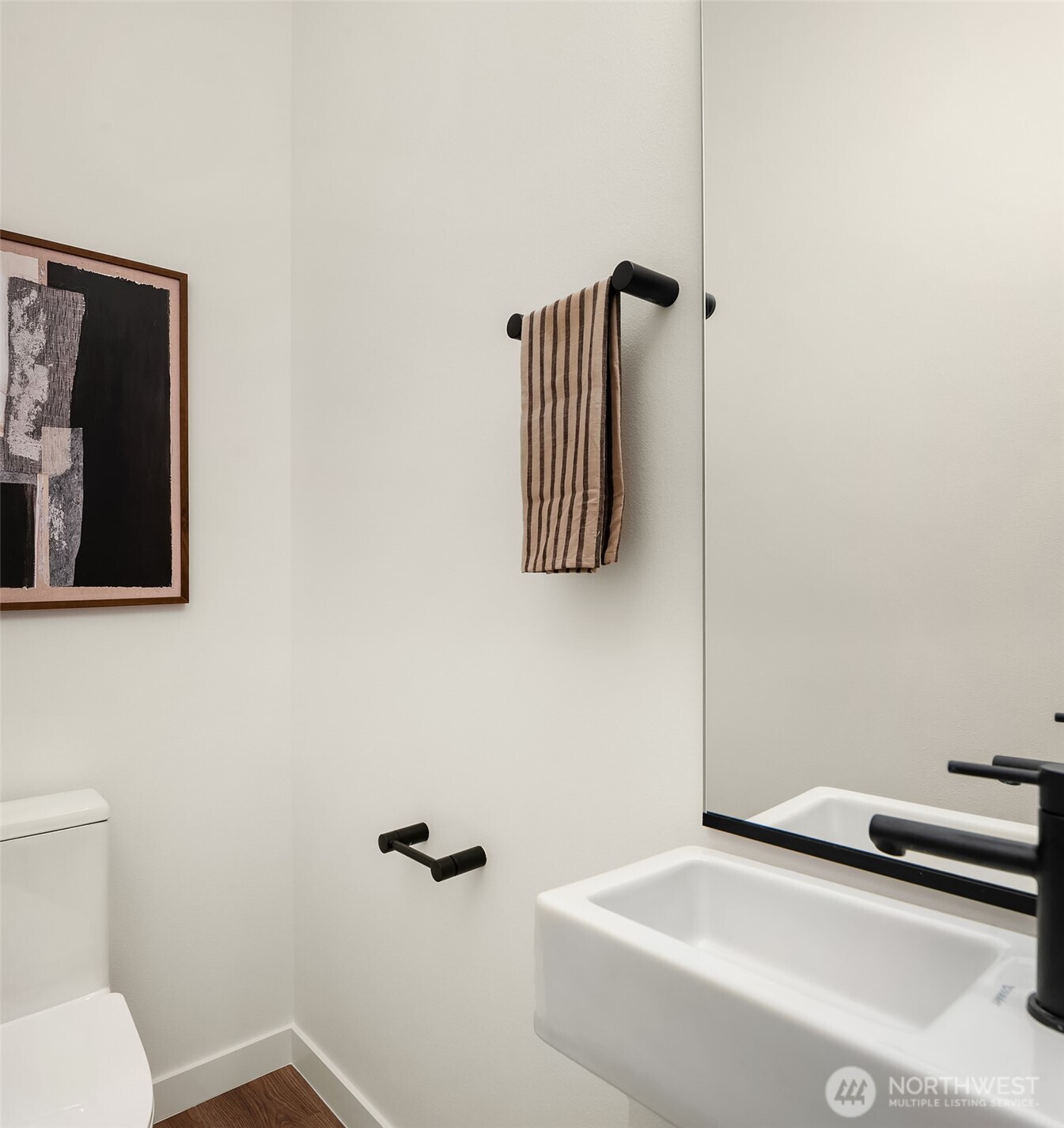 217 Northeast 75th Street Seattle, WA 98115 - Photo 19 of 24