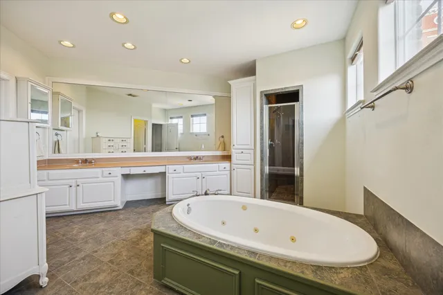 $389,000 | 2207 Austin Street, Houston, TX 77002